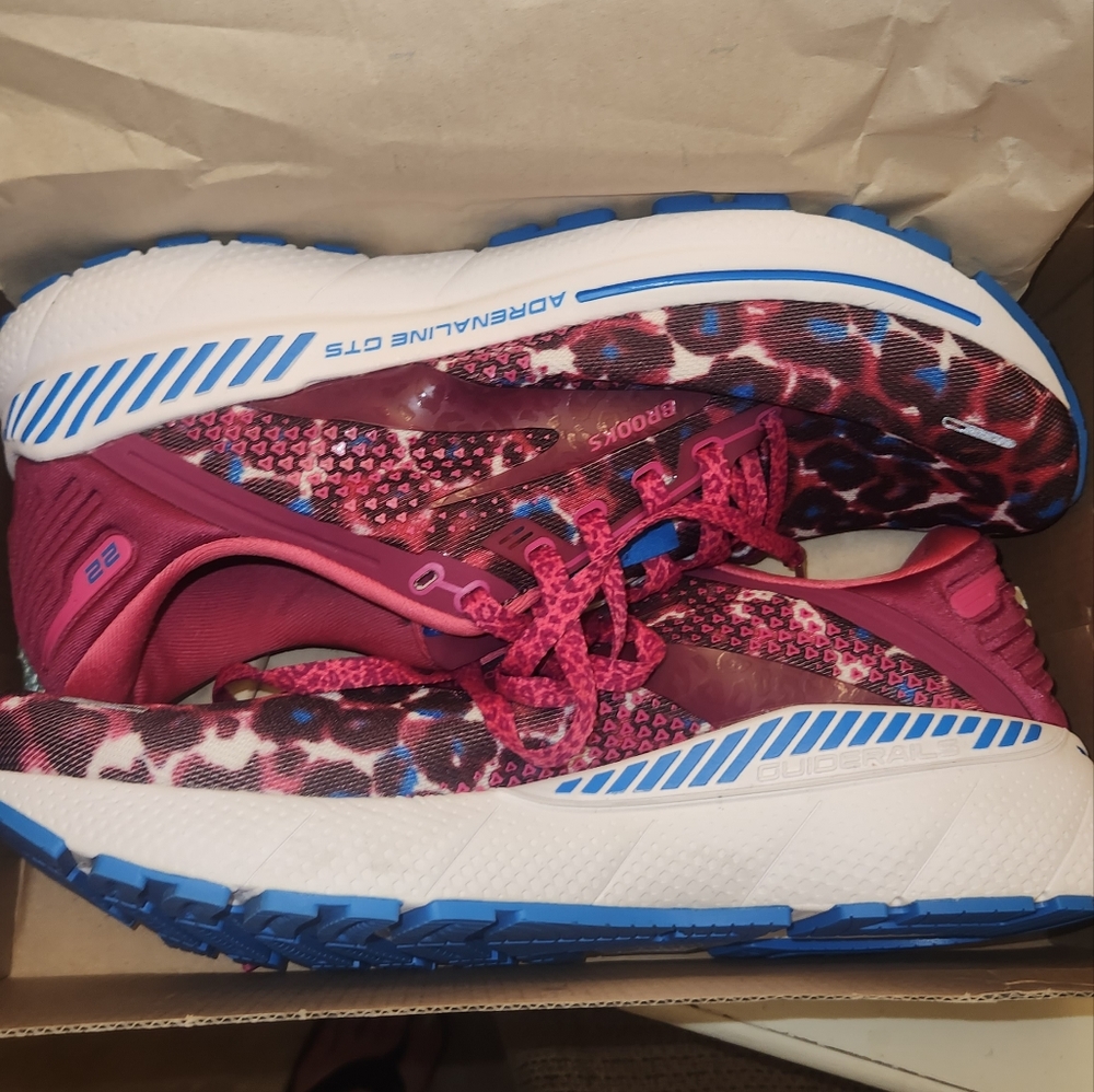Women's Brooks